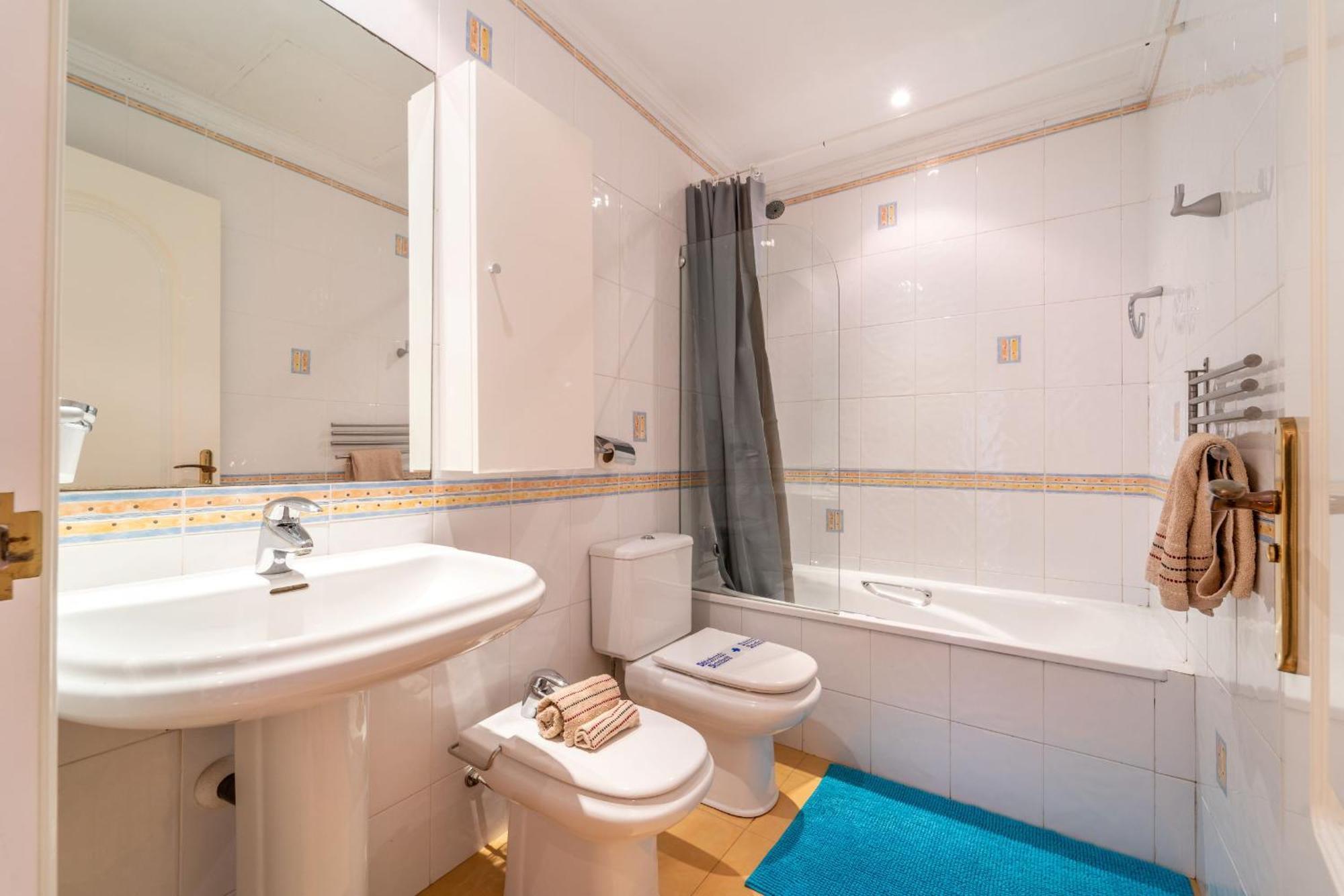 Beachside Villa With Panoramic Sea Views Benalmadena Exterior photo